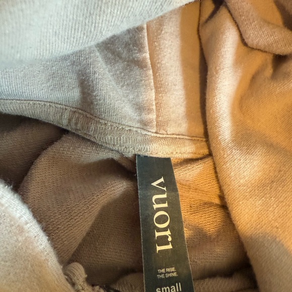 Vuori dusty pink  zip up hoodie jacket - Picture 4 of 5